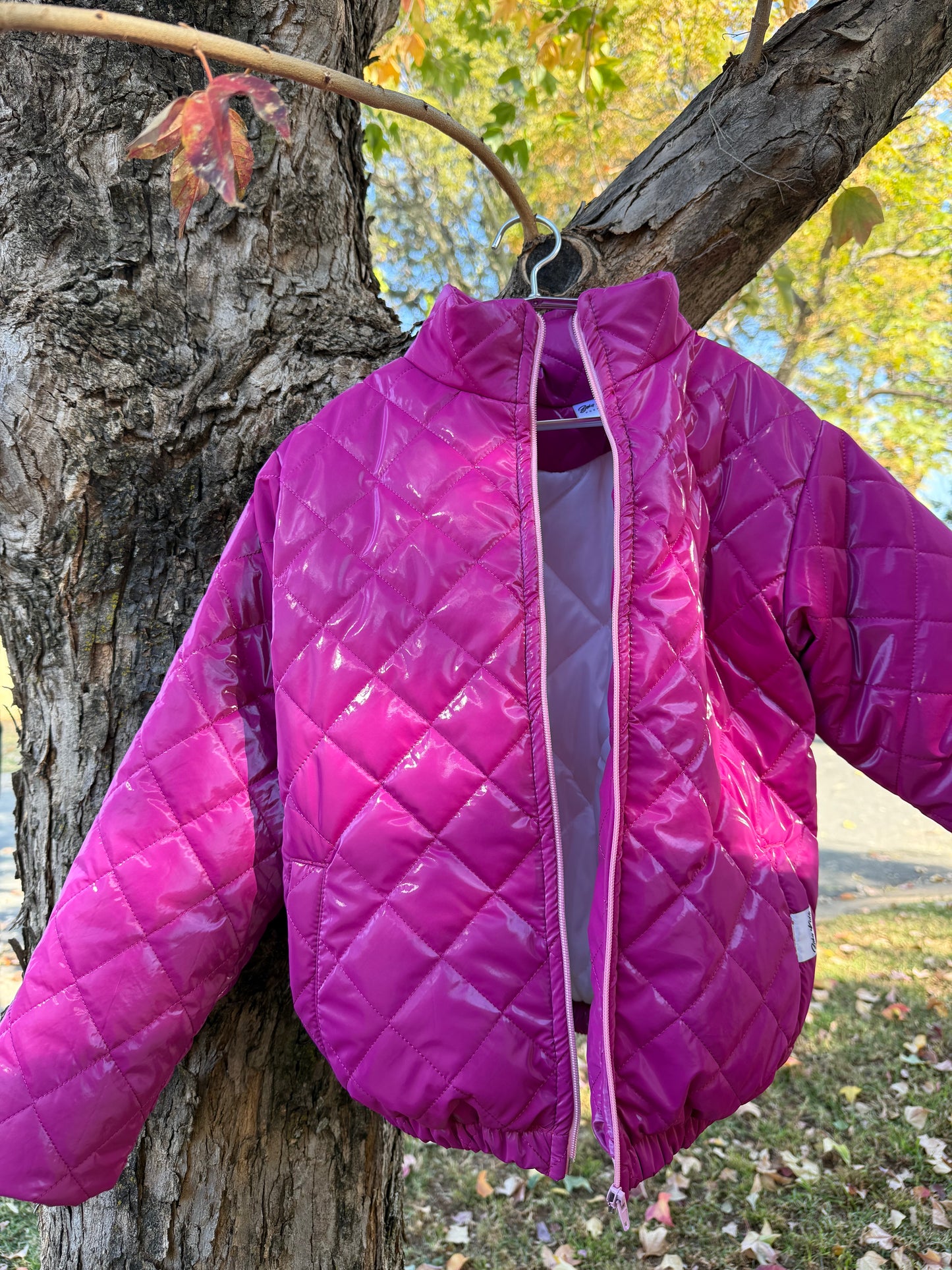 Glowberry Bomber